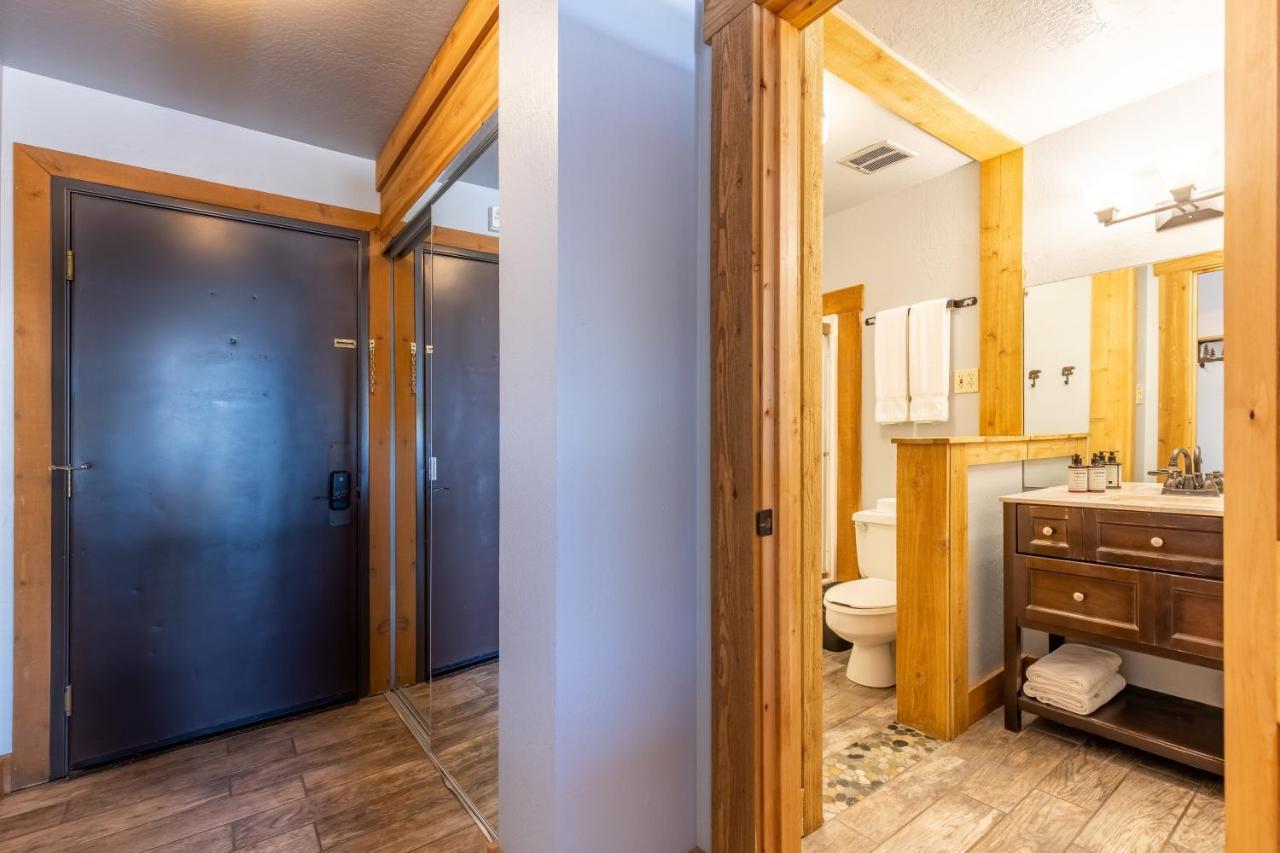 Hotel Style Room In The Timber Creek Lodge Condo 特拉基 外观 照片